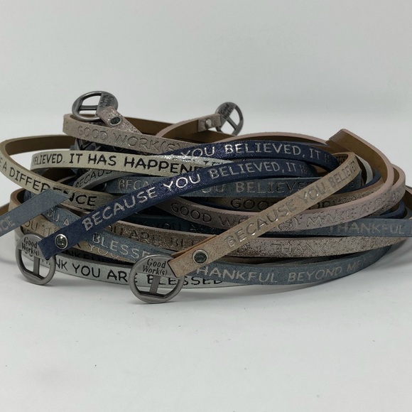 Rocker Charcoal Unisex Message Wrap Bracelet - Picture 6 of 7